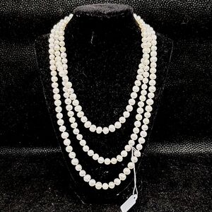 Stauer Speakeasy pearl necklace
